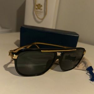 Louis Vuitton Blackwood Sunglasses